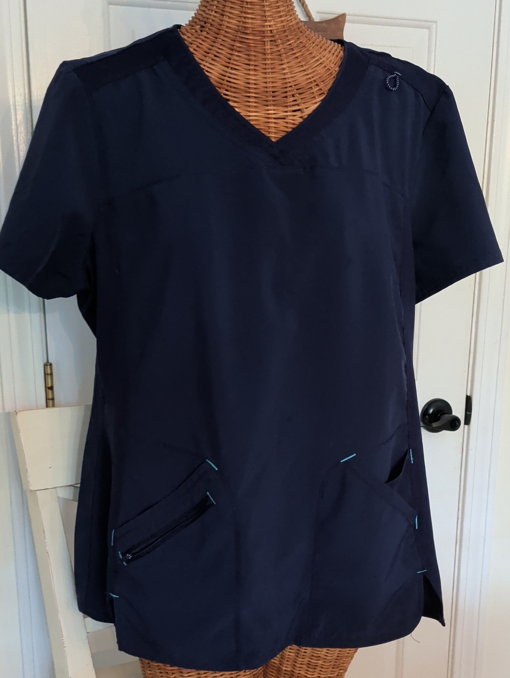 V-Neck Scrub Top Blue